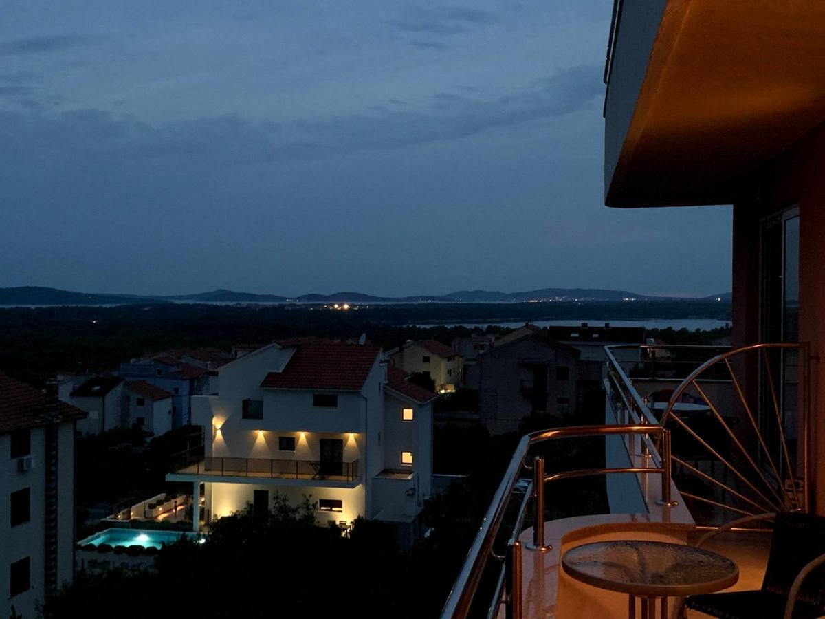 Apartment Ruby Sibenik Exterior photo
