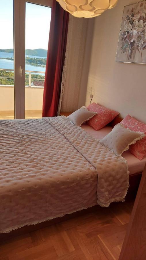 Apartment Ruby Sibenik Exterior photo