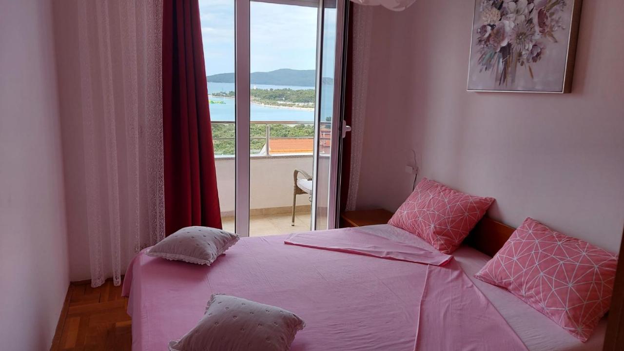 Apartment Ruby Sibenik Exterior photo